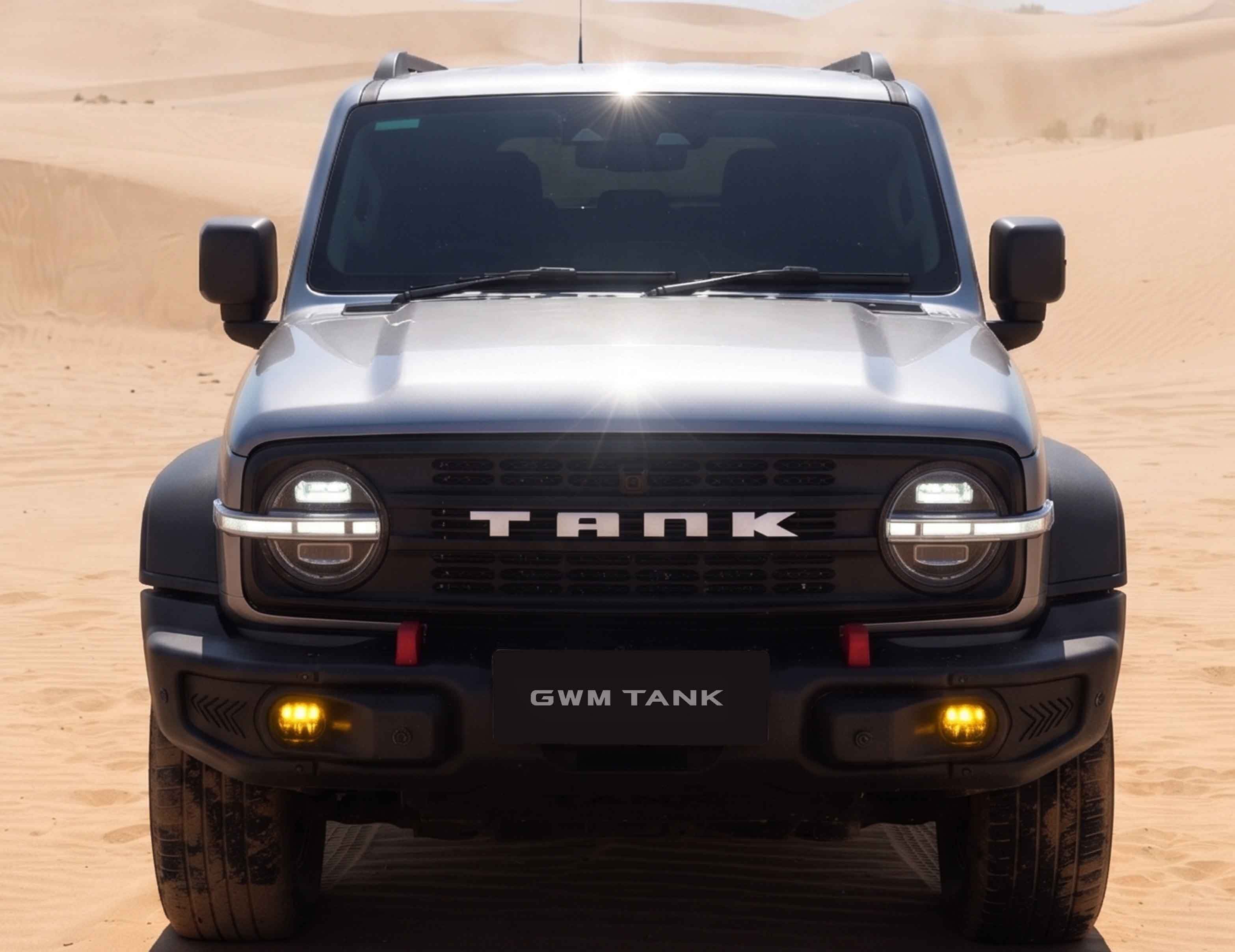 Tank 300 - Sand Beige